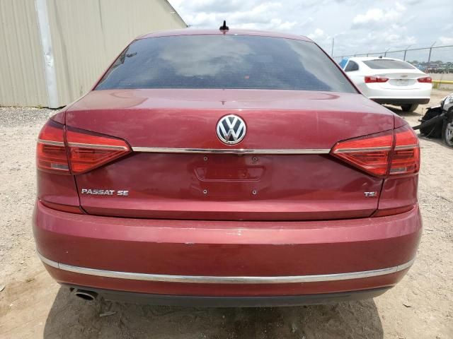 2016 Volkswagen Passat SE