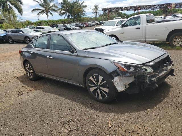 2022 Nissan Altima SV