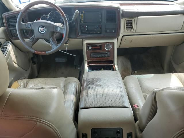 2005 Cadillac Escalade Luxury