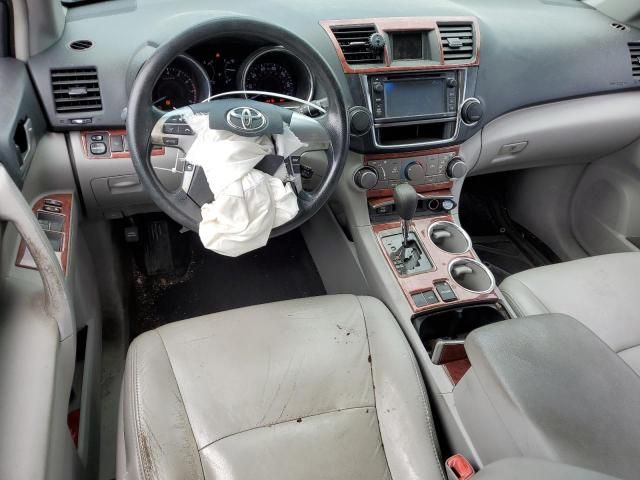 2013 Toyota Highlander Base