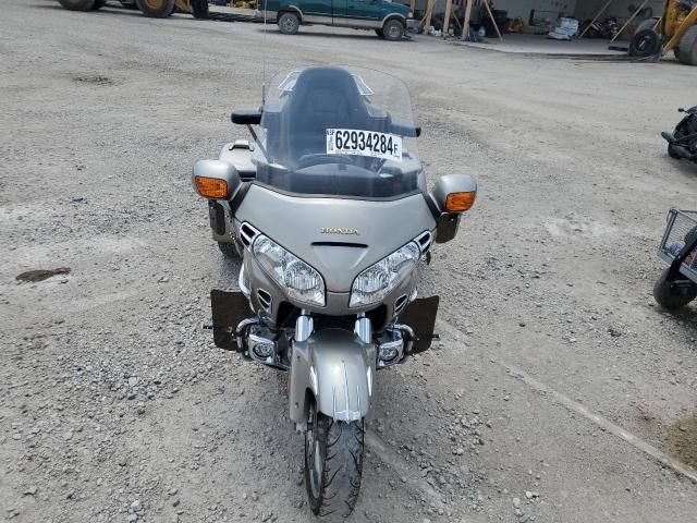 2003 Honda GL1800