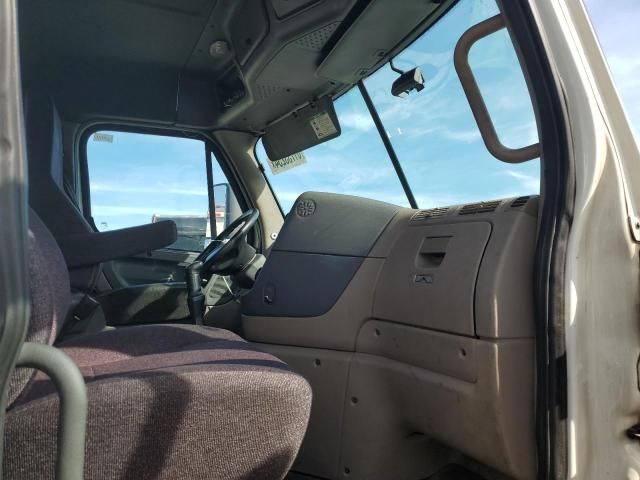 2017 Freightliner Cascadia 125