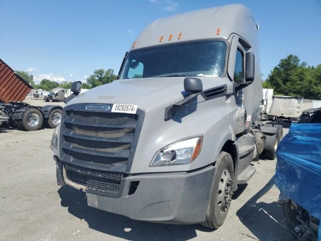 2024 Freightliner Cascadia 126