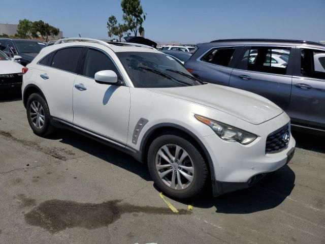 2011 Infiniti FX35