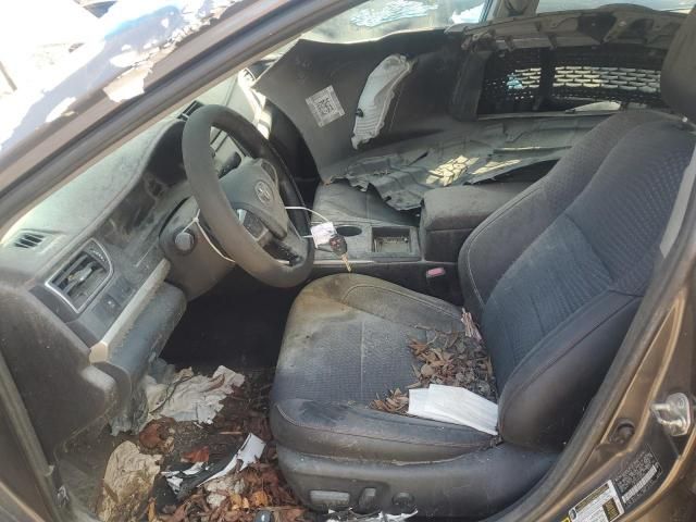 2015 Toyota Camry le