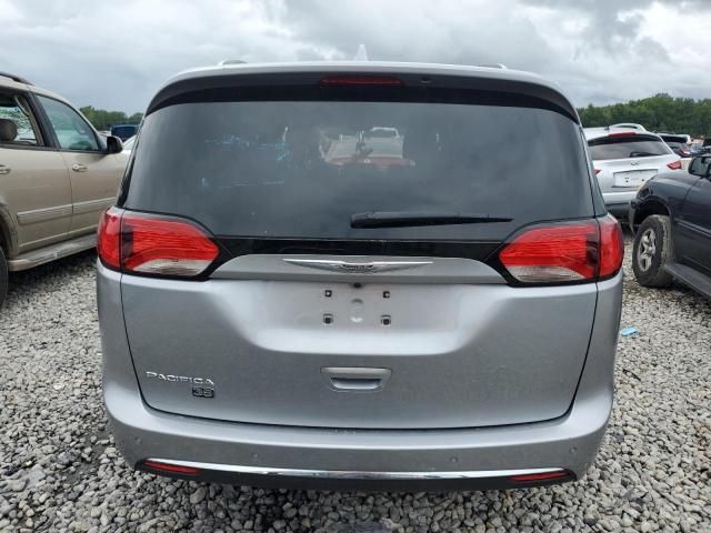 2020 Chrysler Pacifica Touring L Plus