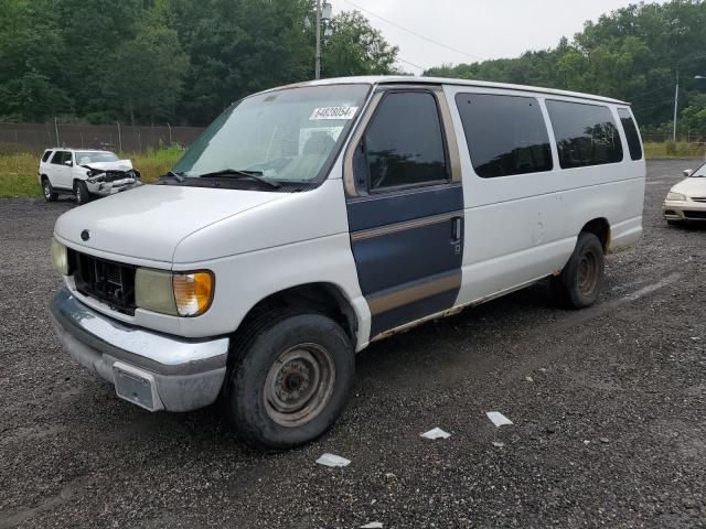 2002 Ford Econoline E350 Super Duty Wagon