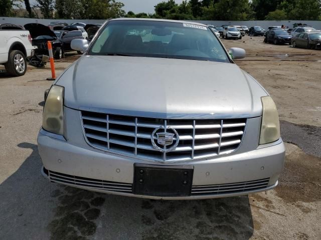 2010 Cadillac DTS Luxury Collection