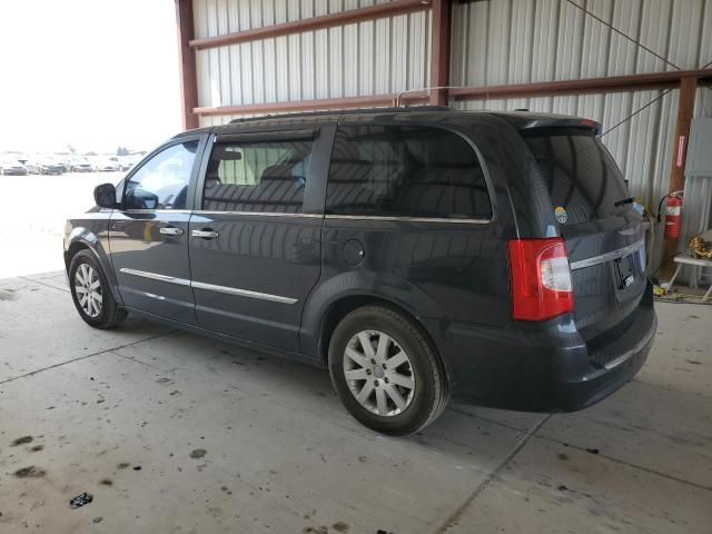 2012 Chrysler Town & Country Touring