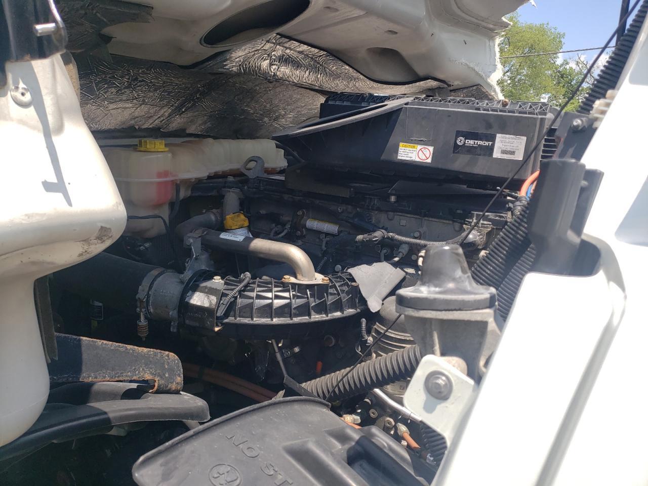 2019 Freightliner Cascadia 126