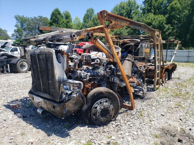 2022 Peterbilt 389