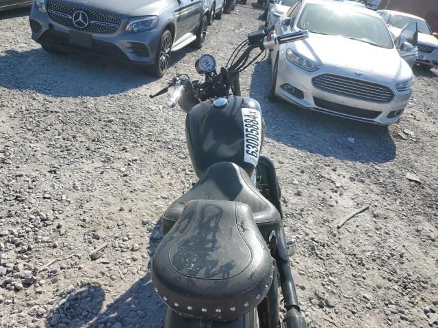 2002 Honda VT1100 C2