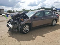 Nissan Altima salvage cars for sale: 2016 Nissan Altima 2.5