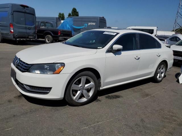 2013 Volkswagen Passat SE