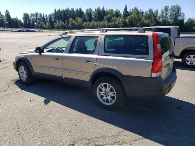 2004 Volvo XC70