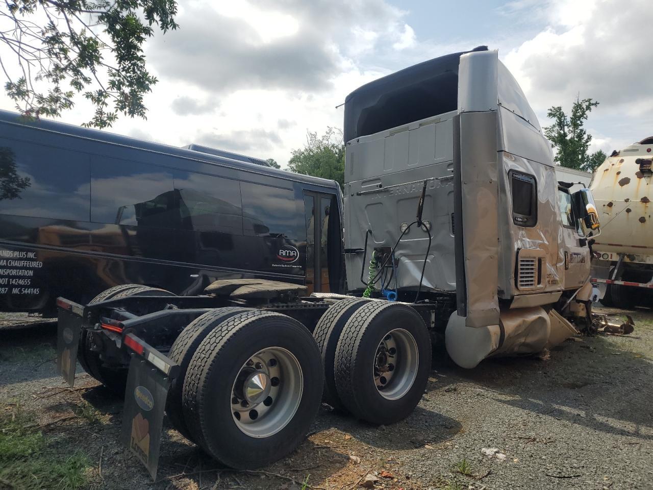 2017 International Prostar