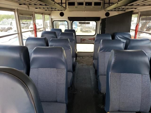 2004 Chevrolet Express G3500