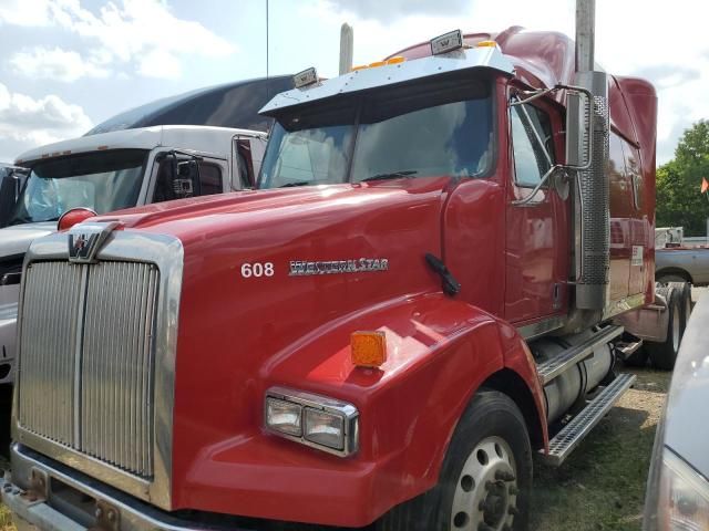 2013 Western Star Conventional 4900SA