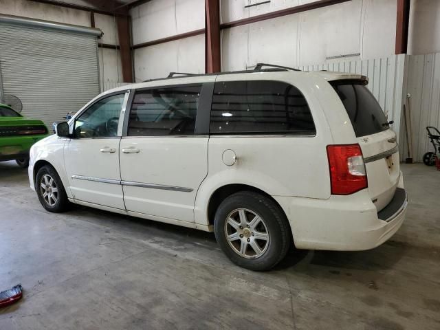 2013 Chrysler Town & Country Touring