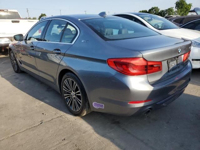 2019 BMW 530E