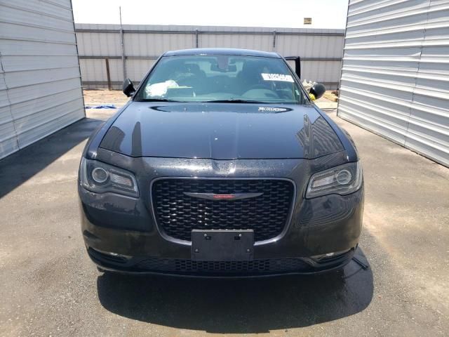 2021 Chrysler 300 S