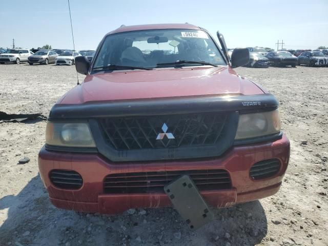 2003 Mitsubishi Montero Sport ES