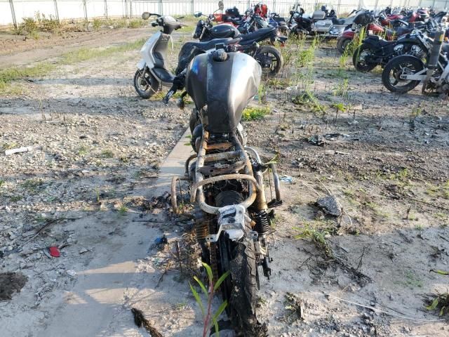 2023 Royal Enfield Motors INT 650