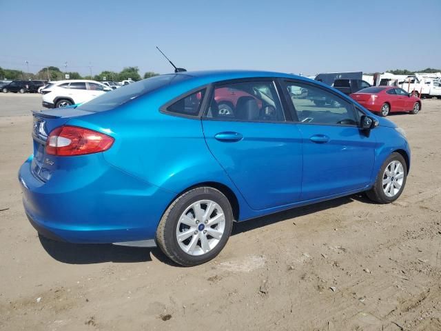 2013 Ford Fiesta SE