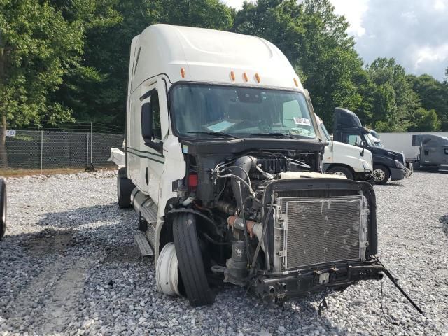 2024 Freightliner Cascadia 126