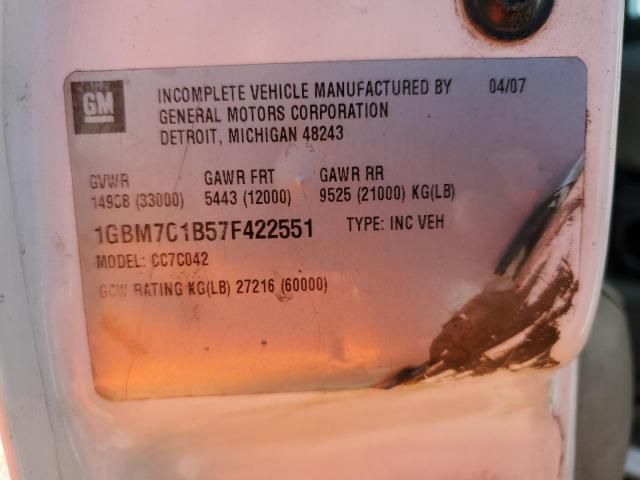 2007 Chevrolet C7500 C7C042