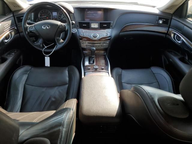 2016 Infiniti Q70 3.7