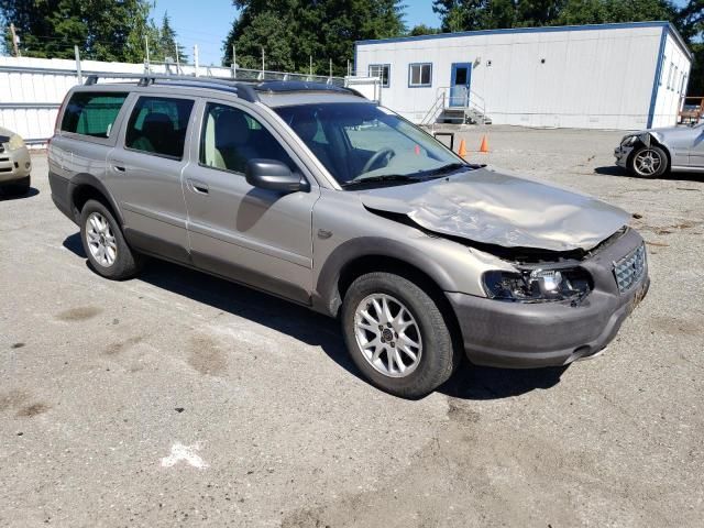 2004 Volvo XC70