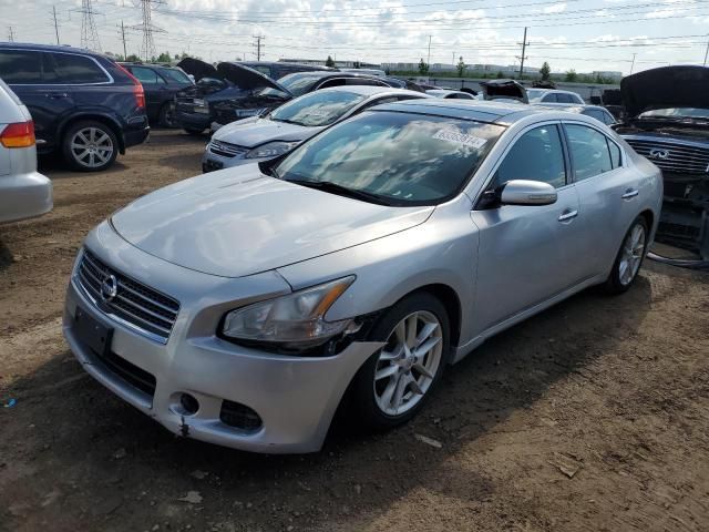 2010 Nissan Maxima S