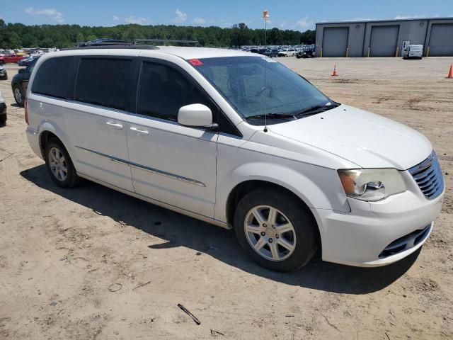 2013 Chrysler Town & Country Touring