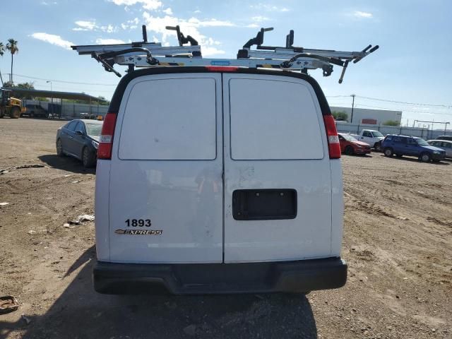 2022 Chevrolet Express G2500