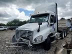 2014 Freightliner Cascadia 125