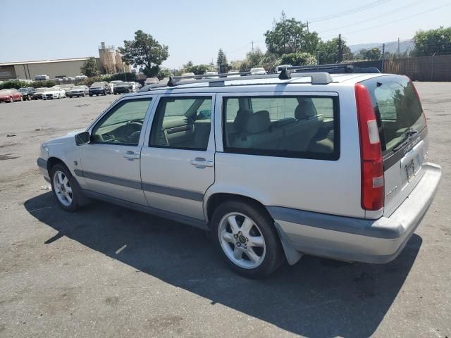 2000 Volvo V70 XC