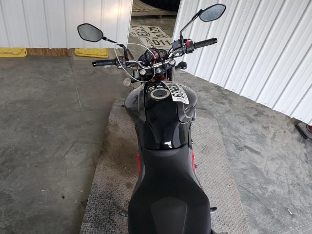 2014 Suzuki SV650