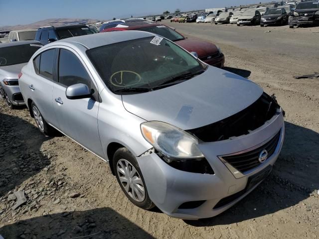 2012 Nissan Versa S