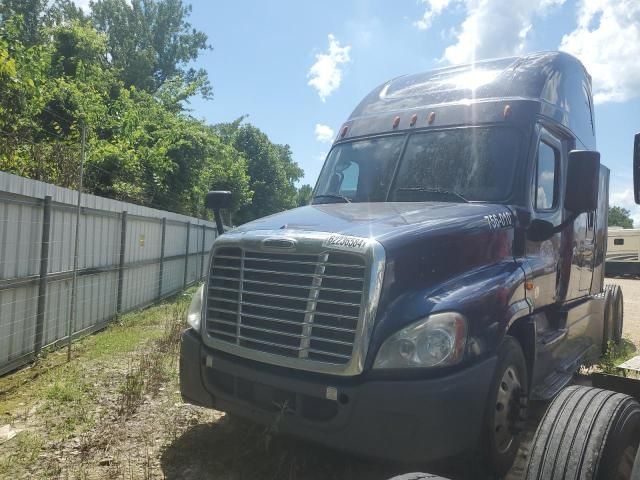 2017 Freightliner Cascadia 125