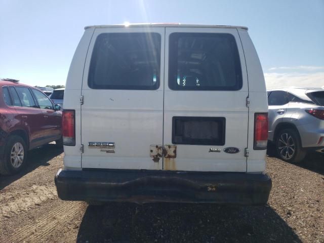 2013 Ford Econoline E250 Van