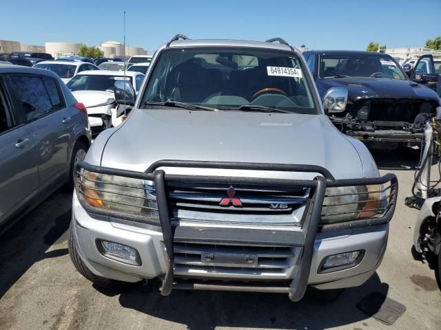 2001 Mitsubishi Montero Limited