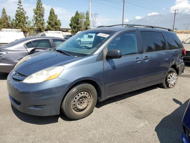 2007 Toyota Sienna CE