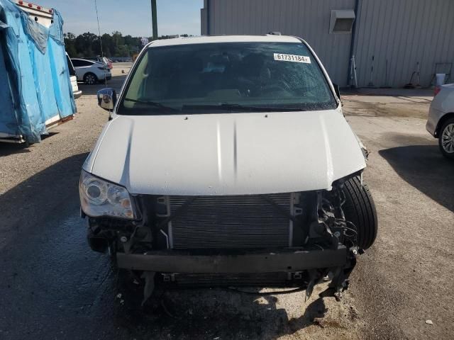 2014 Chrysler Town & Country Limited