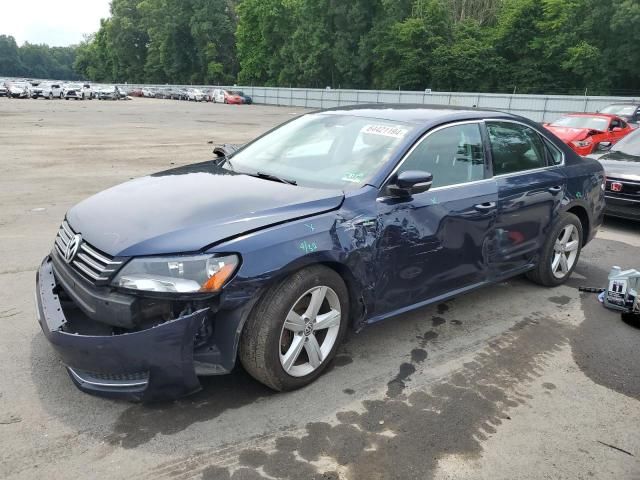 2014 Volkswagen Passat S