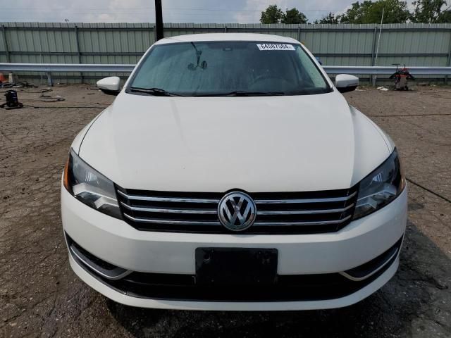 2014 Volkswagen Passat S