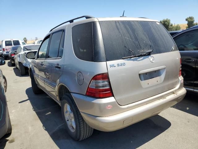 2001 Mercedes-Benz ML 320