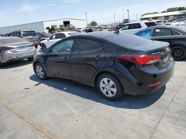 2016 Hyundai Elantra SE