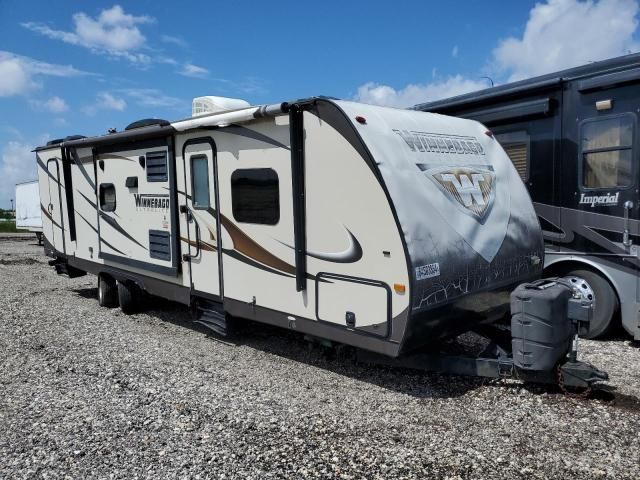 2014 Winnebago Trailer