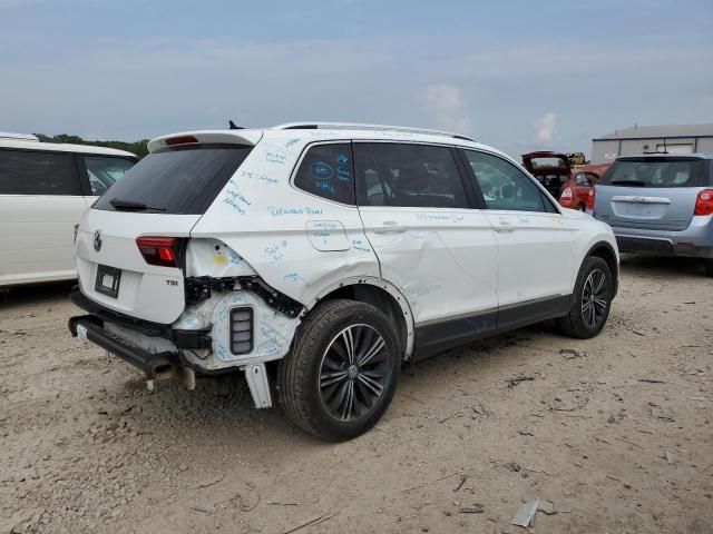 2018 Volkswagen Tiguan SE